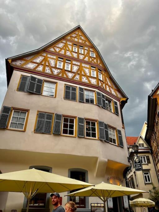 Nah Zur S-Bahn Und Altstadt Esslingen am Neckar Exterior foto